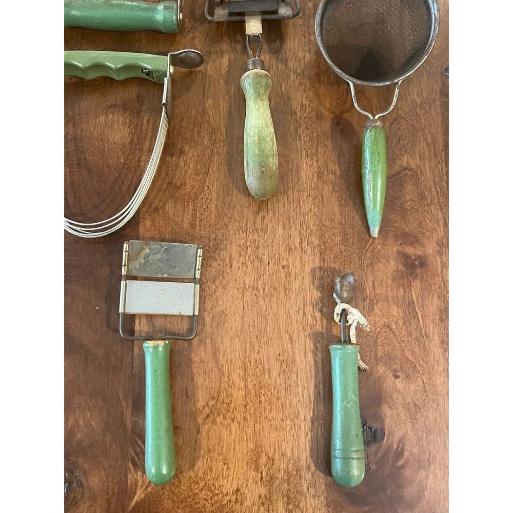 Antique Green Wood handle utensils: Depression era 1930s Lot of 11